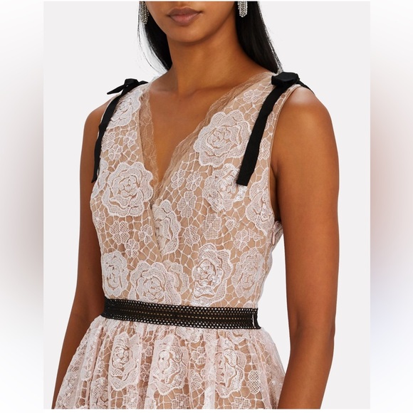 Sweet Self Portrait Starlet Lace Rose Mini Dress Sz 8US/12UK NWT - Picture 5 of 15